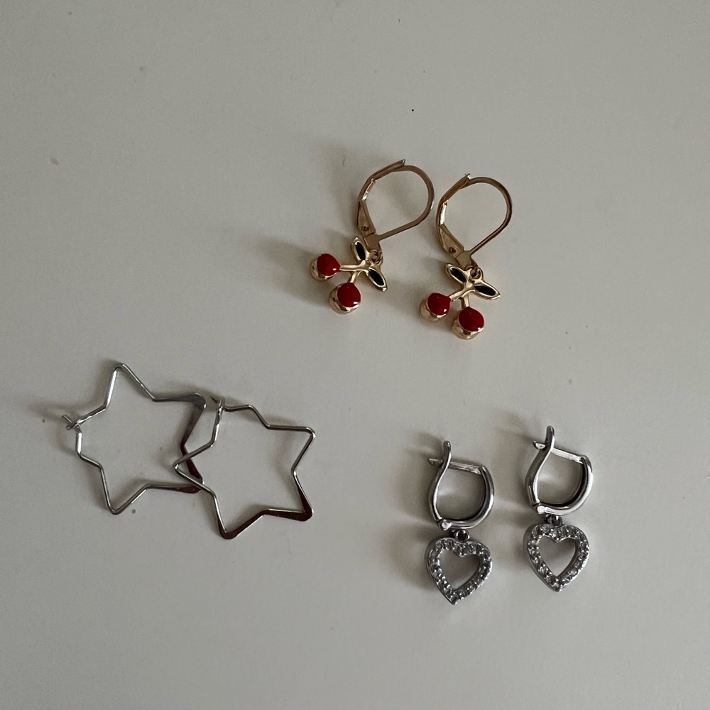 BRANDY MELVILLE EARRINGS